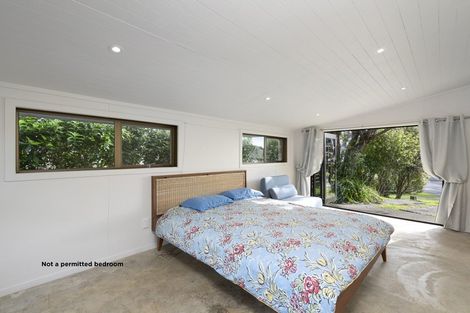 Photo of property in 7 Du Fresne Place, Russell, 0202