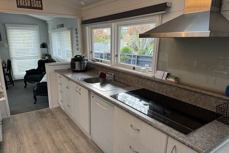 Photo of property in 759 Acacia Bay Road, Acacia Bay, Taupo, 3330