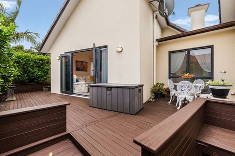 Photo of property in 37 Starlight Cove, Hobsonville, Auckland, 0618