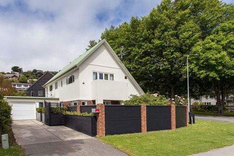 Photo of property in 19 Bowenvale Avenue, Cashmere, Christchurch, 8022