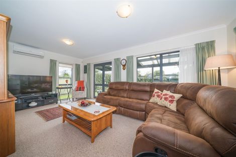 Photo of property in 19 Long Melford Road, Awapuni, Palmerston North, 4412