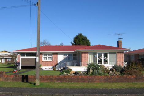 Photo of property in 26 Shirley Avenue, Papakura, 2110