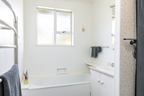 Photo of property in 42a Mclauchlan Street, Springlands, Blenheim, 7201