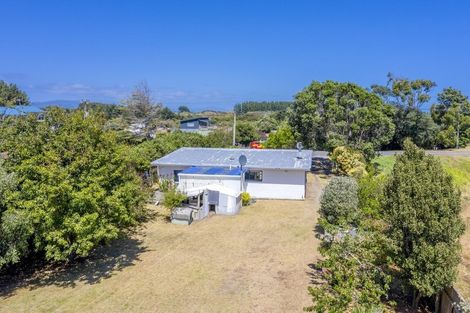Photo of property in 868 Hokio Beach Road, Hokio Beach, Levin, 5571