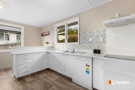 Photo of property in 44 Turnbull Street, Brockville, Dunedin, 9011