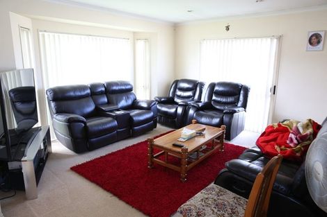 Photo of property in 47 Robin Brooke Drive, Flat Bush, Auckland, 2019