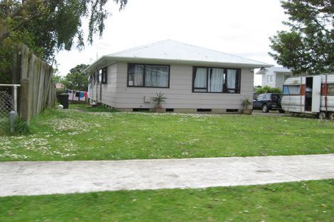 Photo of property in 19 Kemble Close, Mangere, Auckland, 2022