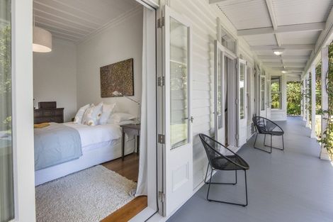 Photo of property in 126 Calliope Road, Stanley Point, Auckland, 0624