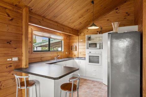 Photo of property in 44 Taihiki Road, Clarks Beach, 2122