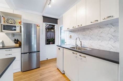 Photo of property in 1/50 Watea Road, Torbay, Auckland, 0630