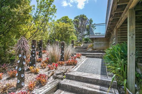 Photo of property in 986 Tuateawa Road, Waikawau, Coromandel, 3584