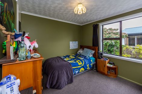 Photo of property in 53 Wingate Street, Redwood, Christchurch, 8051