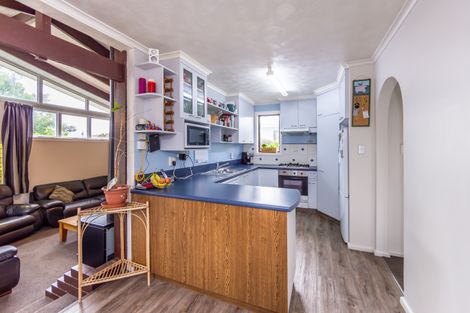 Photo of property in 53 Wingate Street, Redwood, Christchurch, 8051