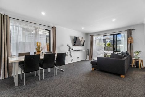 Photo of property in 32 Old Farm Road, Hamilton East, Hamilton, 3216