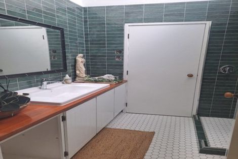 Photo of property in 18 Clark Road, Karaka, Papakura, 2580