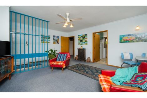 Photo of property in 1/8 Matuhi Rise, Henderson, Auckland, 0612