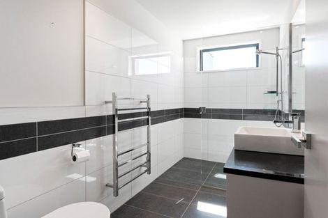 Photo of property in 6/5 The Moorings, Two Mile Bay, Taupo, 3330