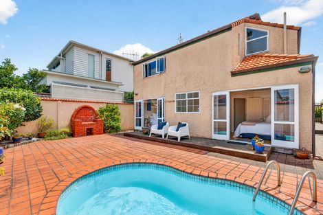 Photo of property in 40 Hardinge Road, Ahuriri, Napier, 4110