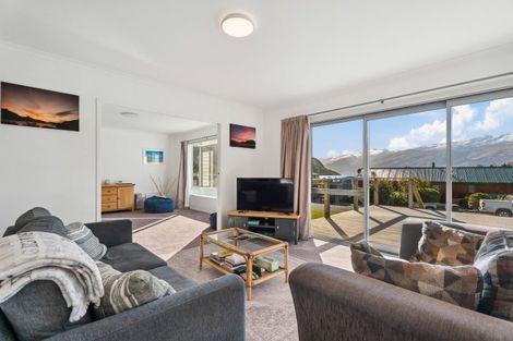 Photo of property in 1 Hector Close, Kingston, Athol, 9793