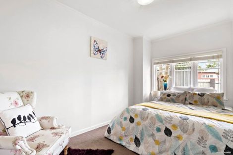 Photo of property in 26a Chedworth Drive, Glenfield, Auckland, 0629