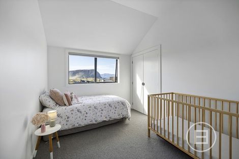 Photo of property in 21 Marjon Drive, Wanaka, 9305