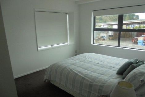 Photo of property in 301/7 Humber Street, Pandora, Napier, 4110