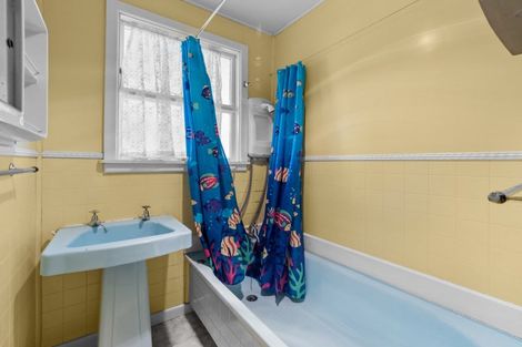 Photo of property in 14 Burnett Street, Ashburton, 7700