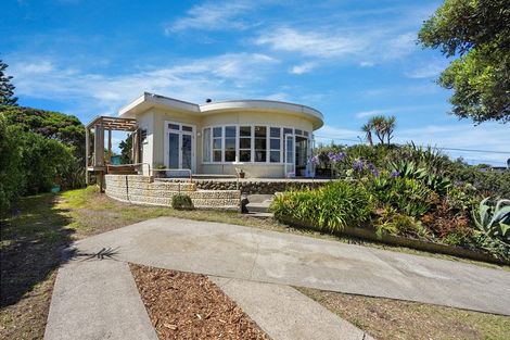 Photo of property in 28 Rodney Avenue, Te Horo Beach, Otaki, 5581
