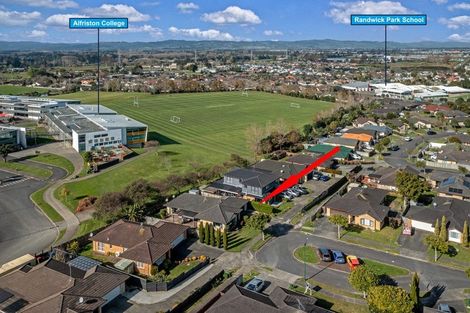 Photo of property in 20 Villino Place, Randwick Park, Auckland, 2105