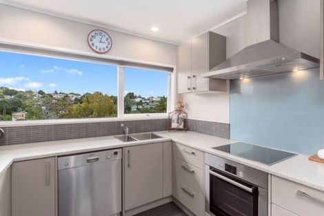 Photo of property in 35 Mountbatten Avenue, Hillcrest, Auckland, 0627