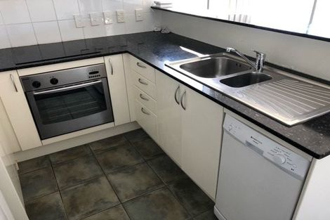 Photo of property in 2d/28 Stanwell Street, Parnell, Auckland, 1052