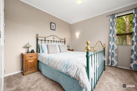 Photo of property in 33b Pekanga Road, Normandale, Lower Hutt, 5010