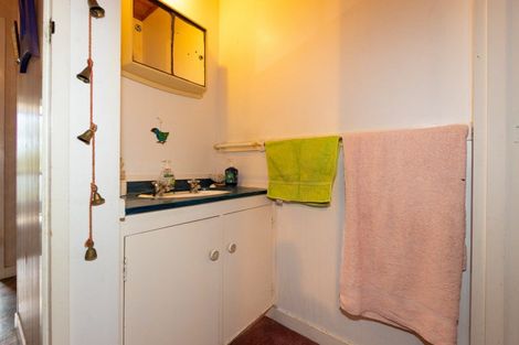 Photo of property in 18 Auckland Road, Greenmeadows, Napier, 4112