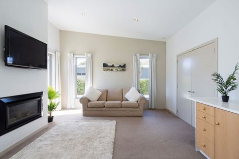 Photo of property in 63 Erskine Street, Lake Hayes, Queenstown, 9304