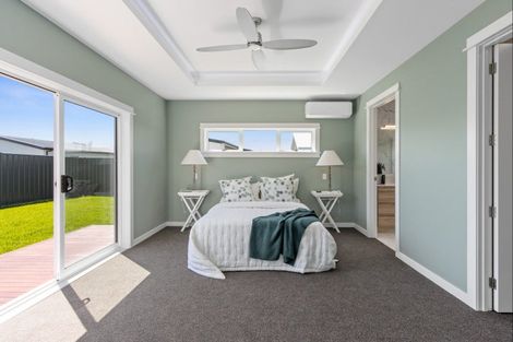 Photo of property in 16 Ruapehu Road, Poraiti, Napier, 4112