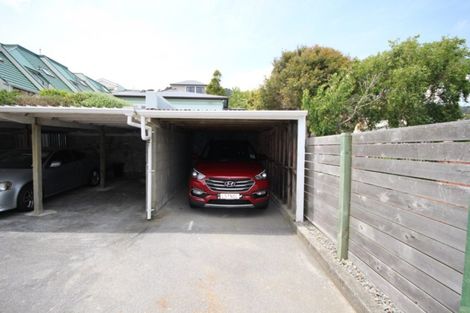 Photo of property in 2/36 Roxburgh Street, Mount Victoria, Wellington, 6011