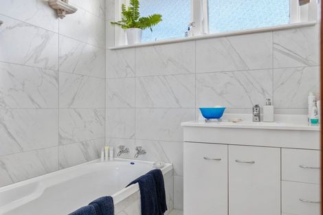 Photo of property in 43 Fergusson Street, Solway, Masterton, 5810