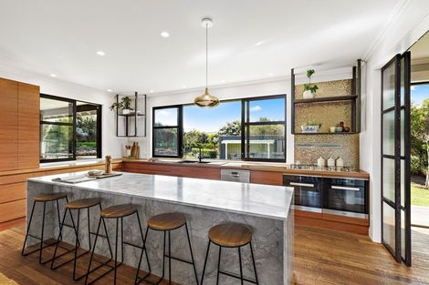 Photo of property in 2 Tamahunga Drive, Matakana, Warkworth, 0985