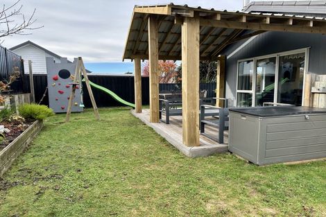 Photo of property in 8 Stonefly Place, Nukuhau, Taupo, 3330