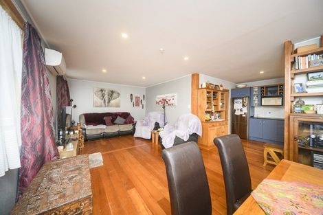 Photo of property in 145 Rangiora Avenue, Roslyn, Palmerston North, 4414