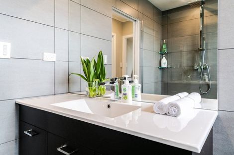 Photo of property in 180 Don Buck Road, Massey, Auckland, 0614