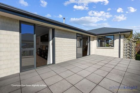 Photo of property in 8 Claremont Crescent, Amberley, 7410