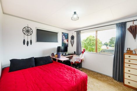 Photo of property in 3 Clutha Place, Westbrook, Palmerston North, 4412