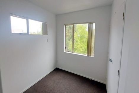 Photo of property in 1/17 Charlenne Close, Ranui, Auckland, 0612