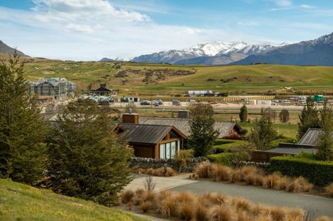 Photo of property in 25 Rannoch Drive, Jacks Point, Queenstown, 9371