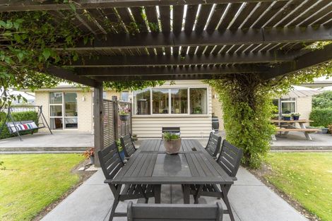 Photo of property in 11 Church Street, Oxford, 7430