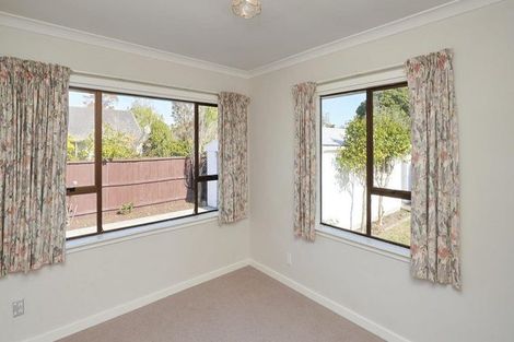 Photo of property in 88c Maidstone Road, Ilam, Christchurch, 8041