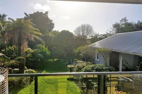 Photo of property in 87 Marsden Avenue, Mount Eden, Auckland, 1024