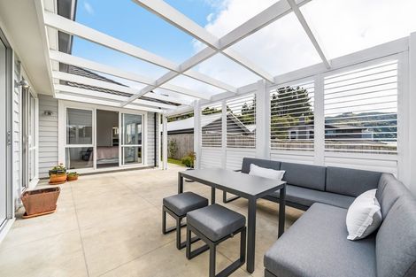 Photo of property in 35 Kurth Crescent, Silverstream, Upper Hutt, 5019