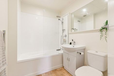 Photo of property in 42d Ngatoto Street, Ngaio, Wellington, 6035